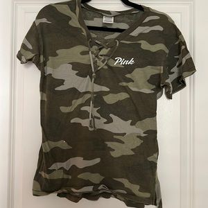 Size XS pink camo tee